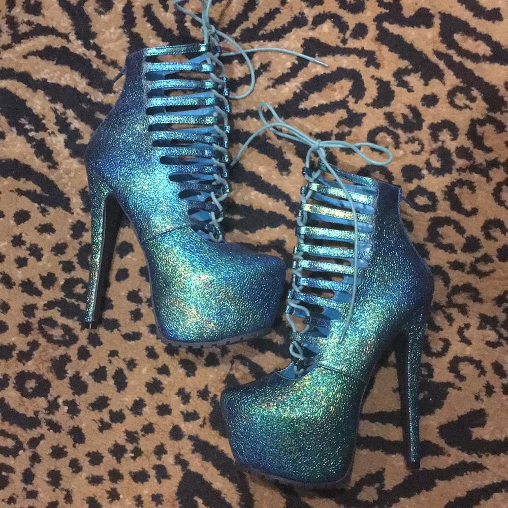 STEVE MADDEN Mermaid Platforms 🧜🏼‍♀️ Size 7